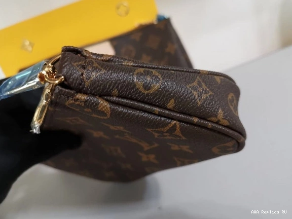 Aaa replica ru - POCHETTE DIGITAL ACCESSOIRES PRELAUNCH LOUIS VUITTON MULTI EXCLUSIVE 0824